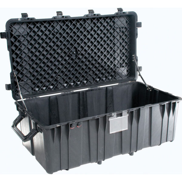 Pelican 0550 Transport Case without Foam view 2