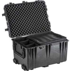 Pelican 1660 Protector Case with Dividers (Black)