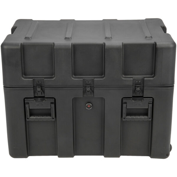SKB r Series 3018-24 Wheeled Hard Case