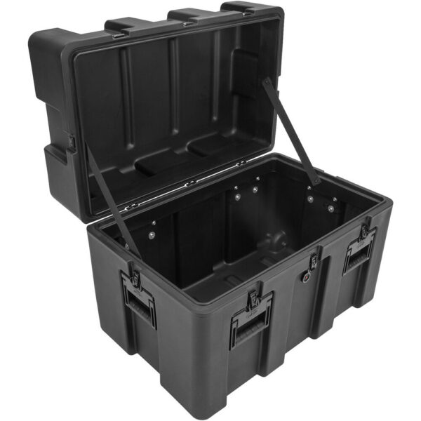 SKB r Series 3018-24 Wheeled Hard Case view 4