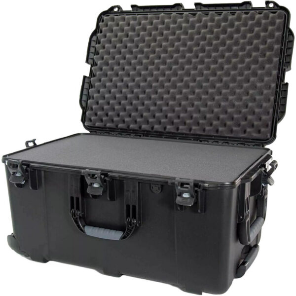Turtle 765 Wheeled Hard-Shell Equipment Case with Foam